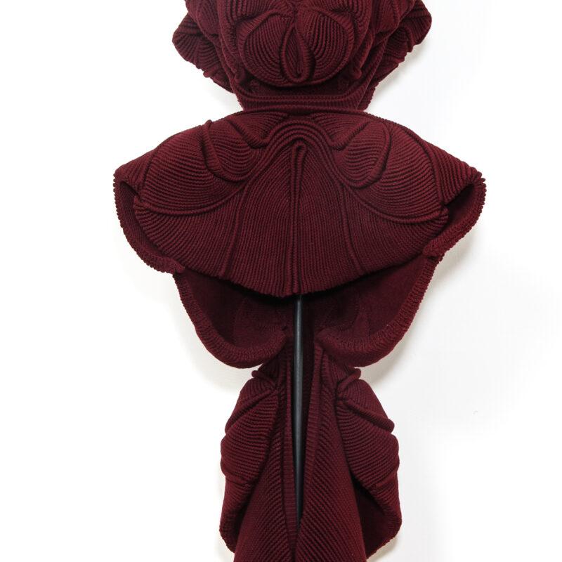 photo Maille Haute-Sculpture de Xavier Brisoux - Photo d'Isabelle Soum - Exposition Galerie The Fibery - Parisisabelle soum Maille Haute-Sculpture de Xavier Brisoux - Photo d'Isabelle Soum - Exposition Galerie The Fibery - Paris