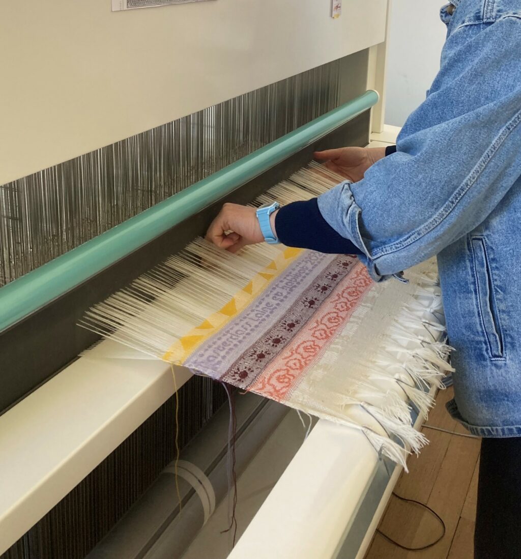 Initiation au tissage Jacquard sur métier TC2