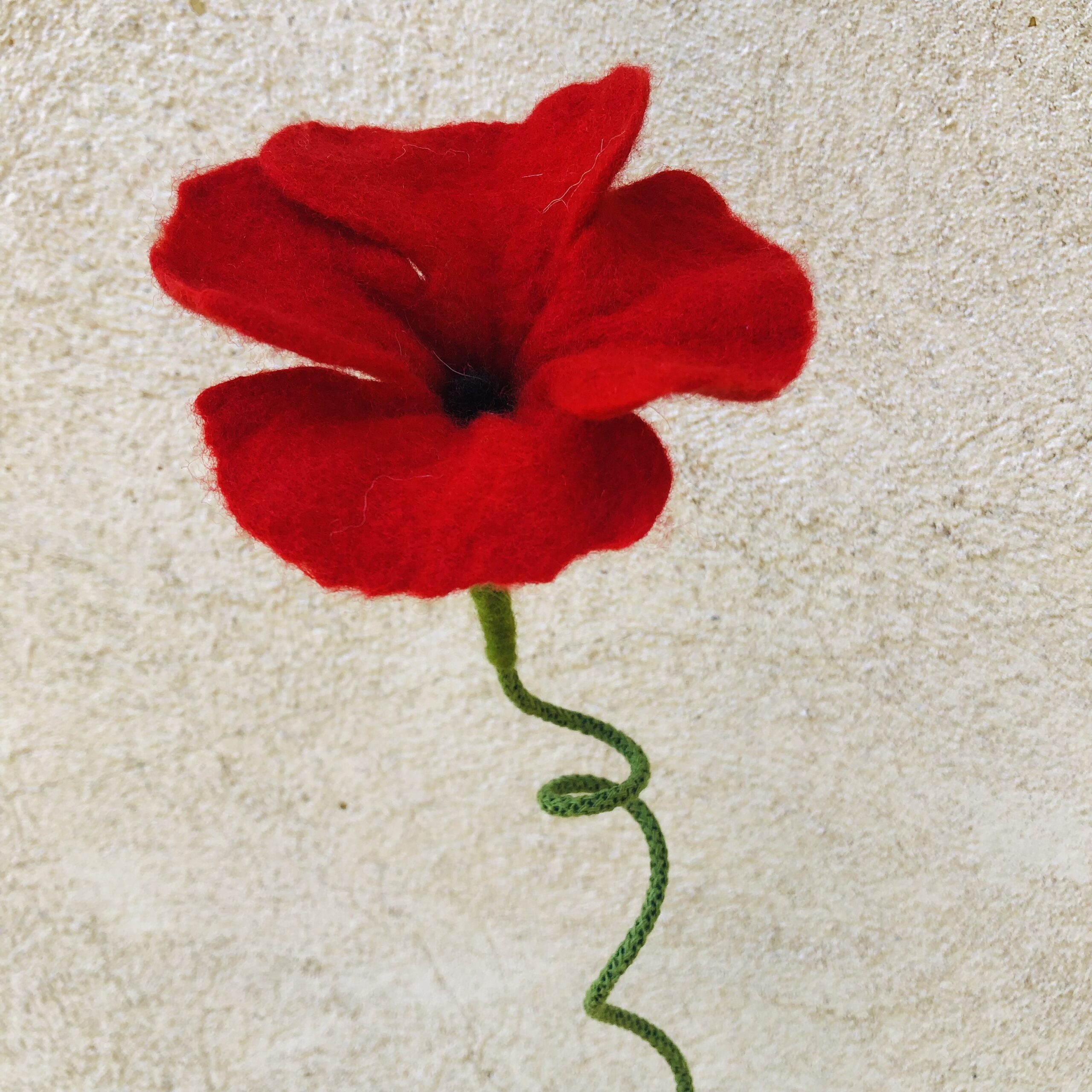 Création de fleurs feutrées